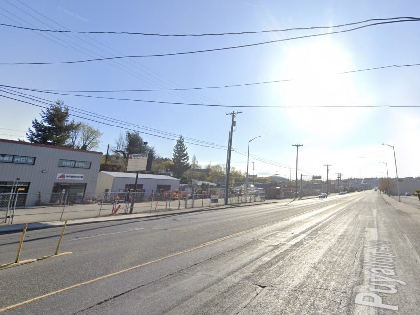 An image of the East 25th Street corridor looking west. Image via Google Maps.
